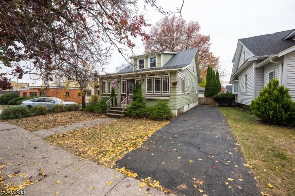 121 Grant Ave, Nutley, NJ 07110, MLS #3935512 - Howard Hanna