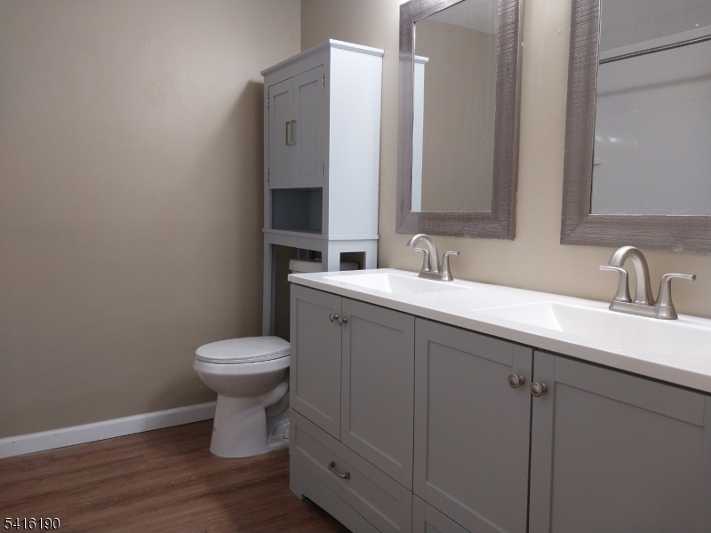 Forest Hills - Residential