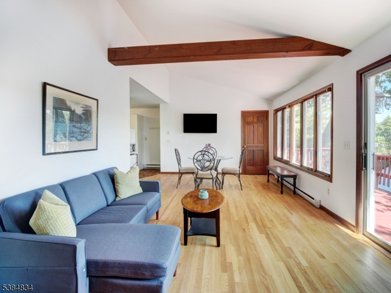 Panther Lake - Residential