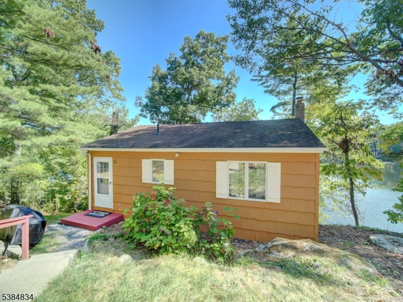 Panther Lake - Residential