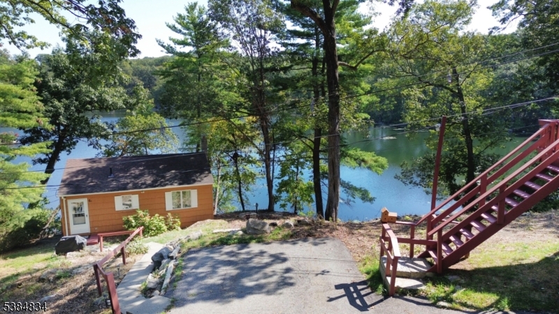 Panther Lake - Residential