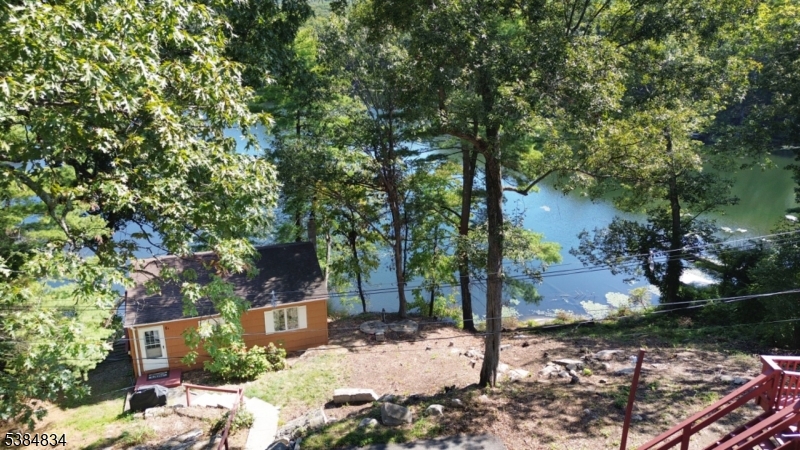 Panther Lake - Residential