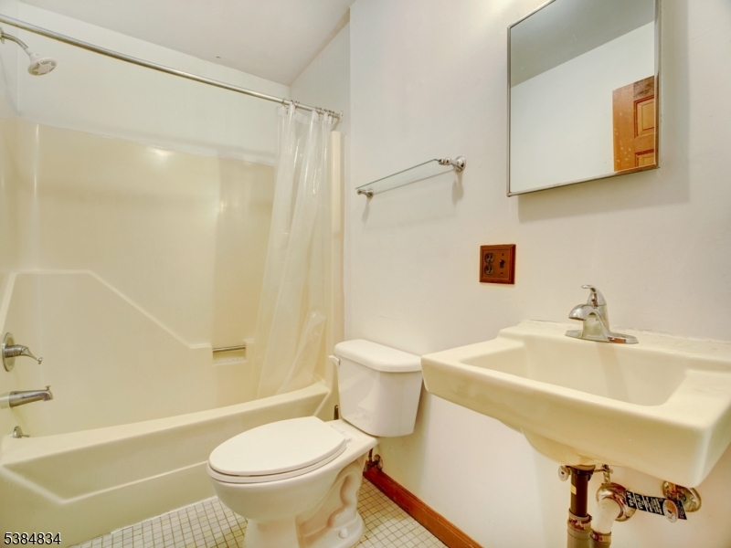 Panther Lake - Residential