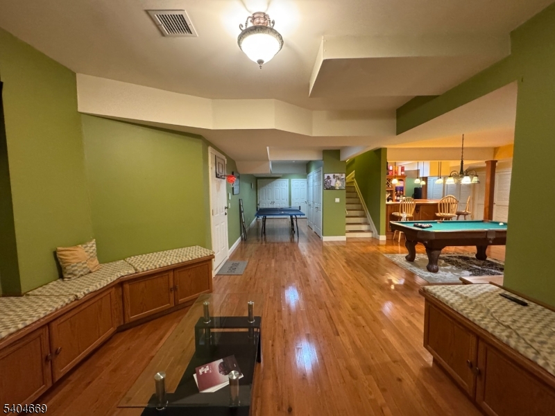 Timberline Manor - Residential