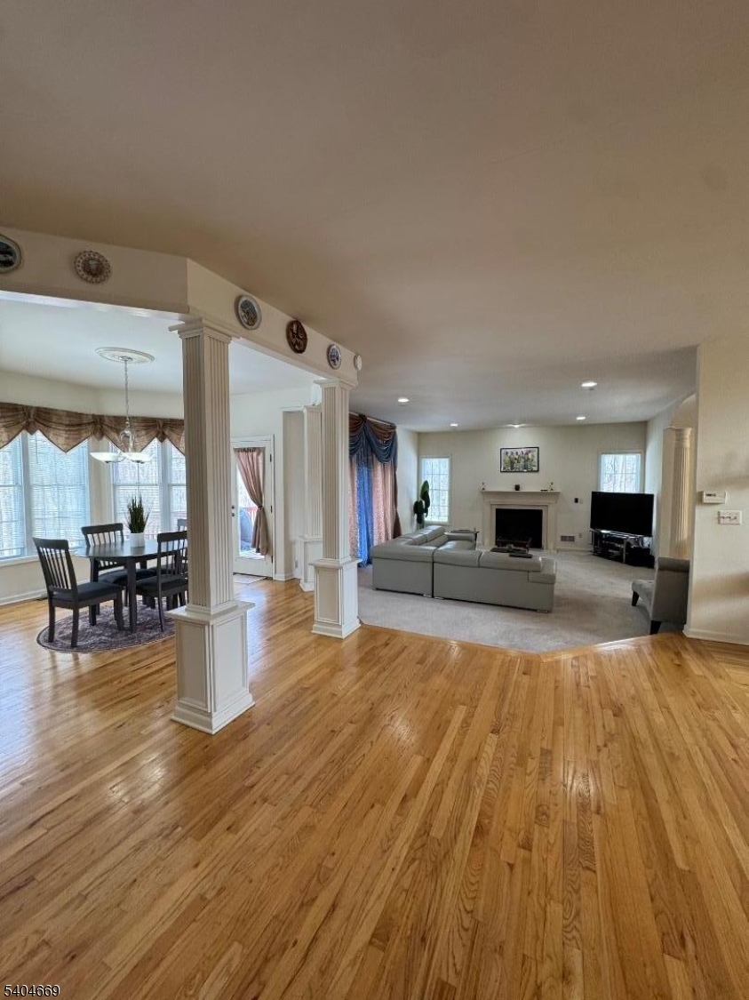 Timberline Manor - Residential