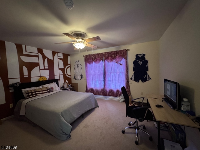 Timberline Manor - Residential