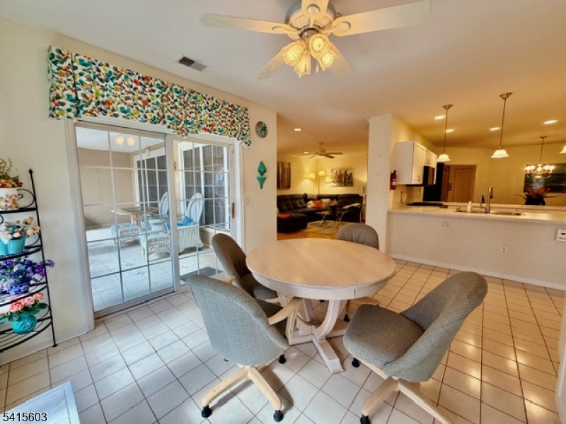 FOX HILLS - Residential