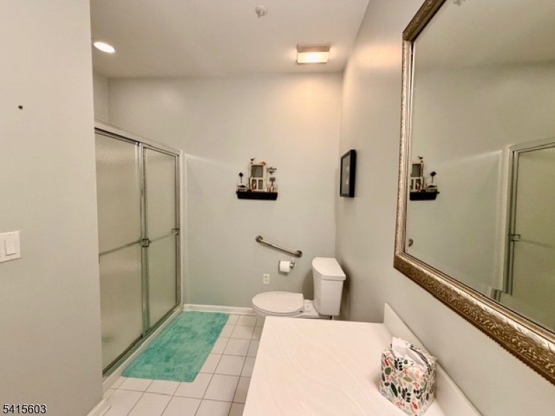 FOX HILLS - Residential