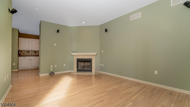 FAIRWAY GREENS - Residential