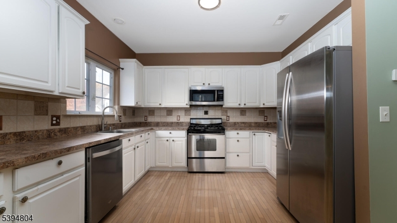 FAIRWAY GREENS - Residential