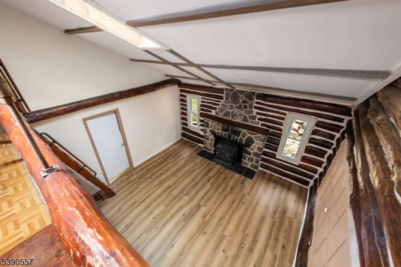 Pinecliff Lake - Residential