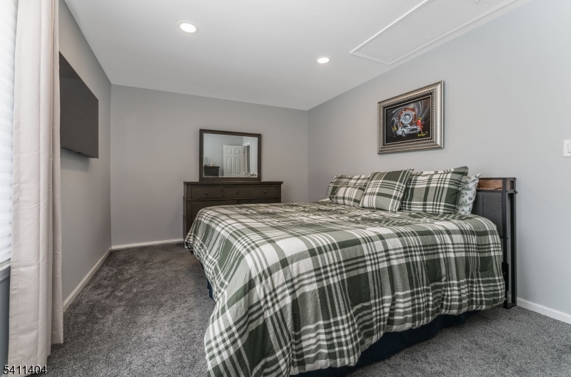 HIGHPOINT - Residential