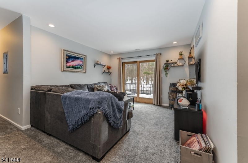 HIGHPOINT - Residential