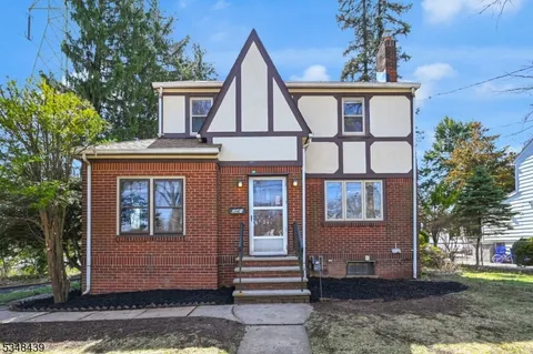 241 W Passaic Ave, Bloomfield Twp., NJ 07003 - MLS#: 3954620