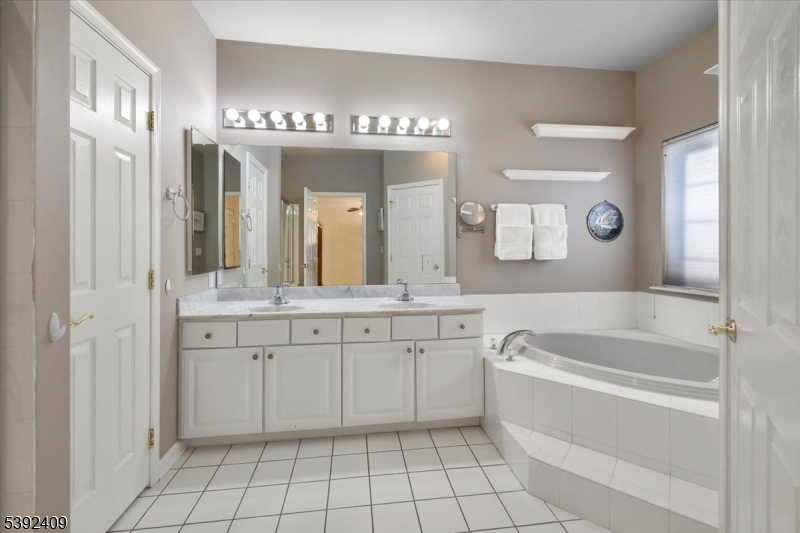 Renaissance - Residential