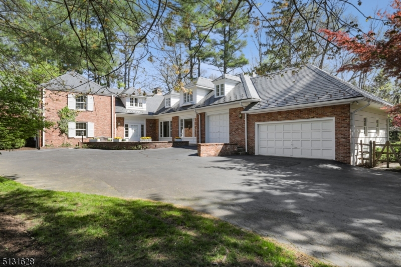 'Premier Old Short Hills - Residential