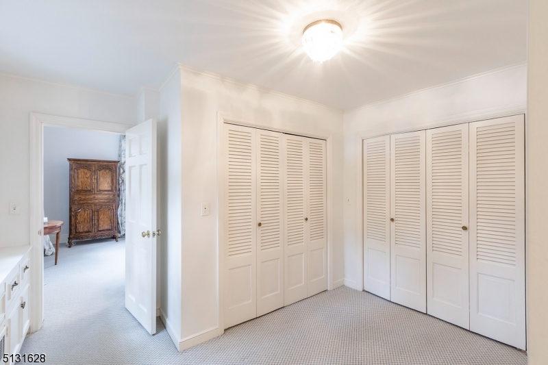 'Premier Old Short Hills - Residential