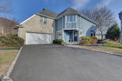 31 Turnberry Rd, Little Falls Twp., NJ 07424 - MLS#: 3948512