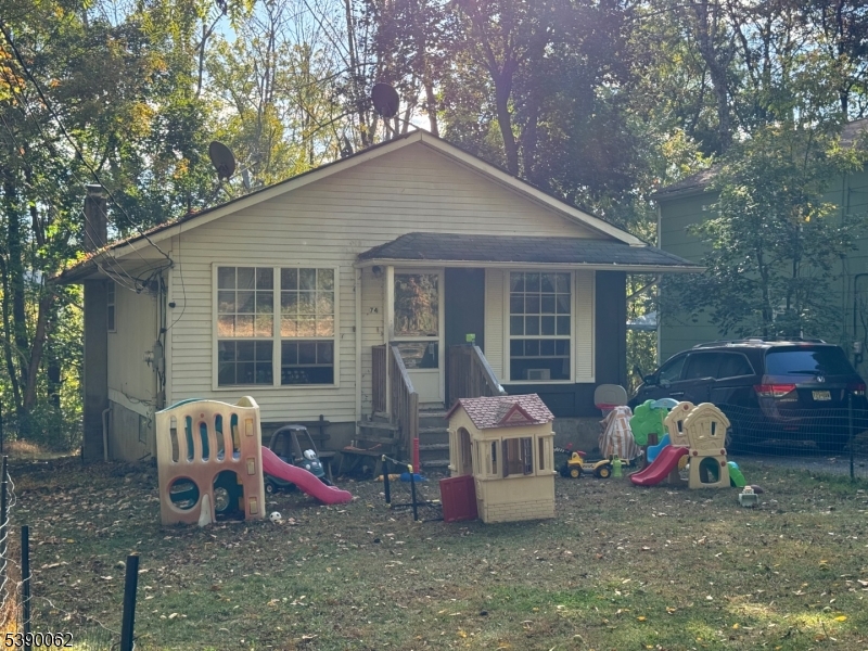 Pleasant Valley Lakes - Residential Lease