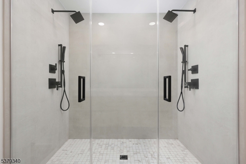 Riverfront Residences - Residential