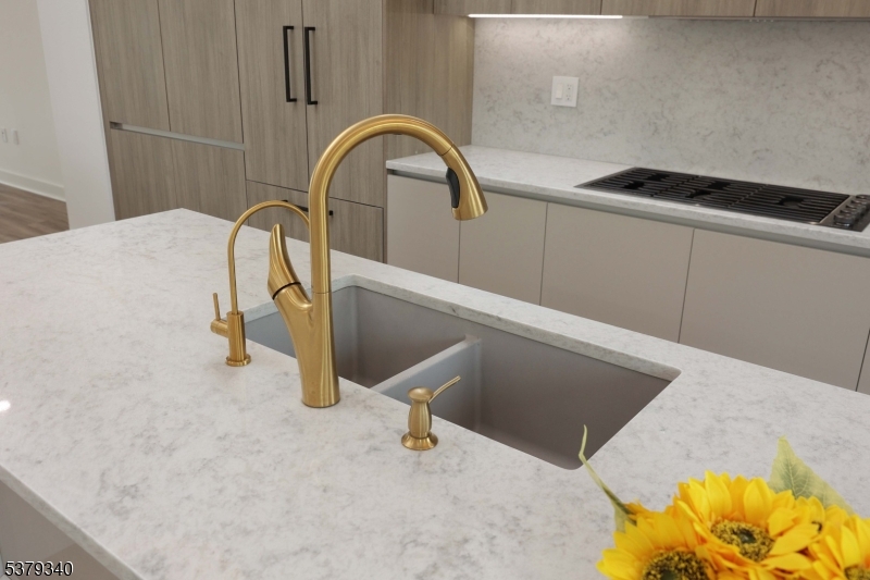 Riverfront Residences - Residential