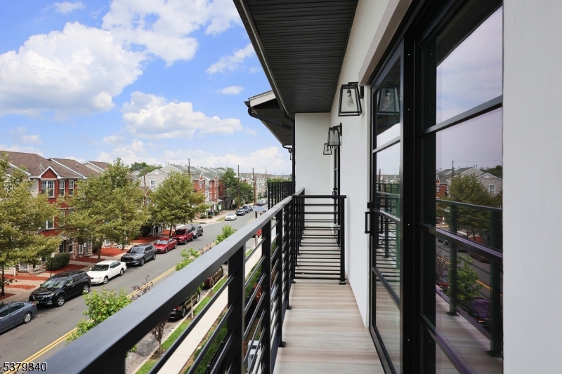 Riverfront Residences - Residential