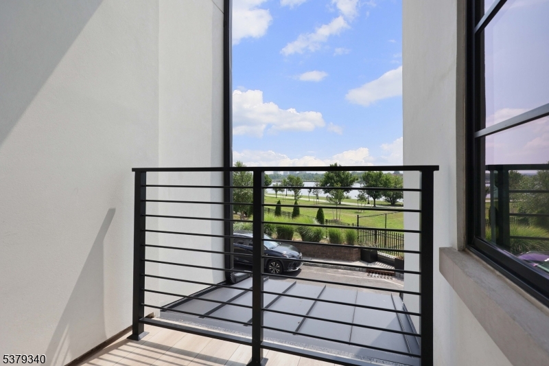 Riverfront Residences - Residential