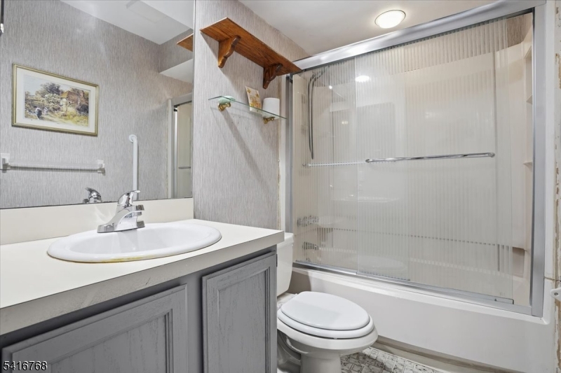 Newton Commons - Residential