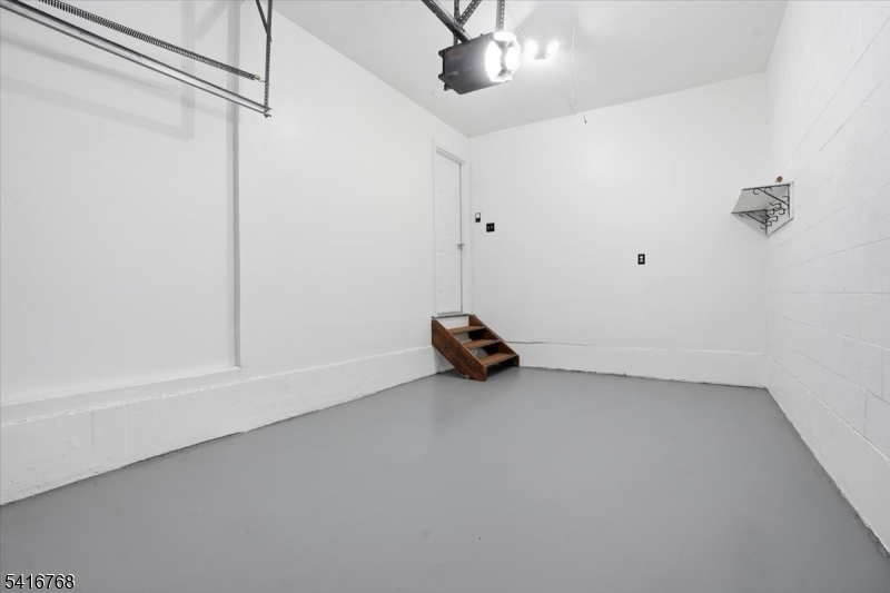 Newton Commons - Residential