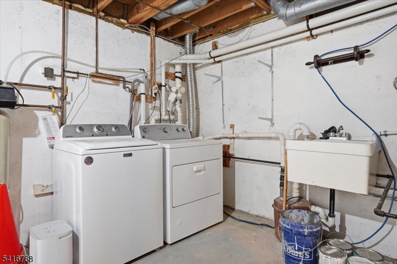 Newton Commons - Residential