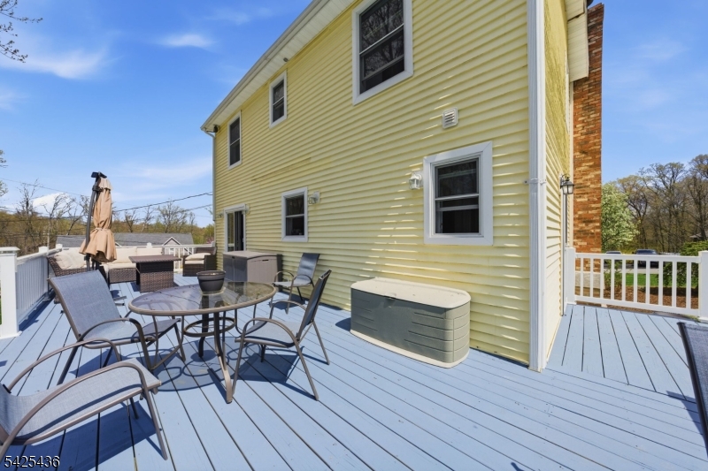 Stag Hill - Residential