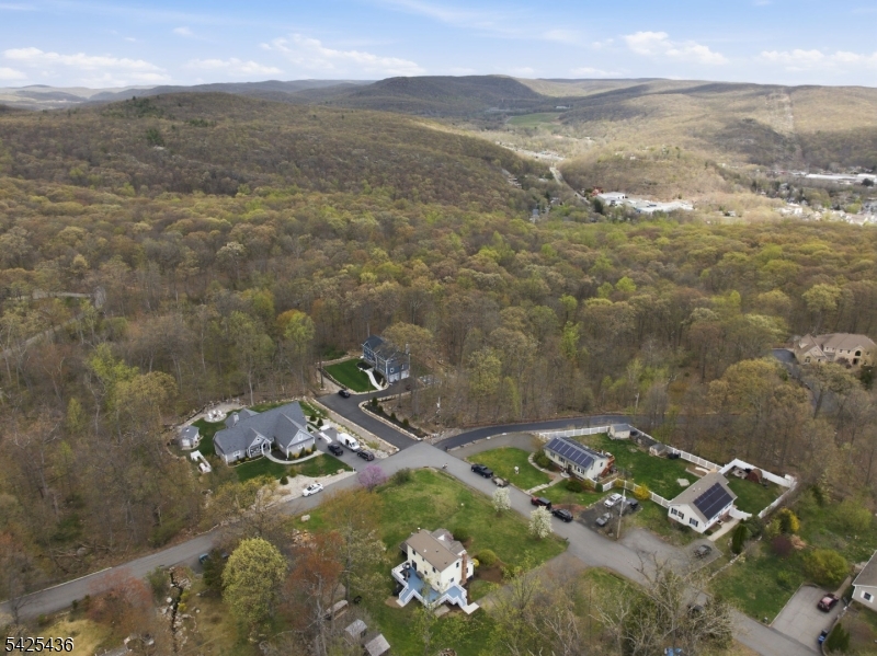 Stag Hill - Residential