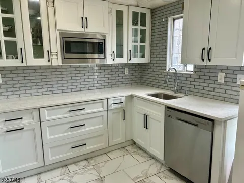 101 Liberty Ct, Hillside Twp., NJ 07205 - MLS#: 3956236