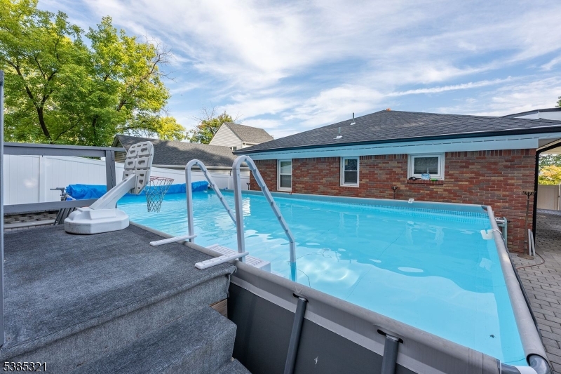 Hillcrest - Residential