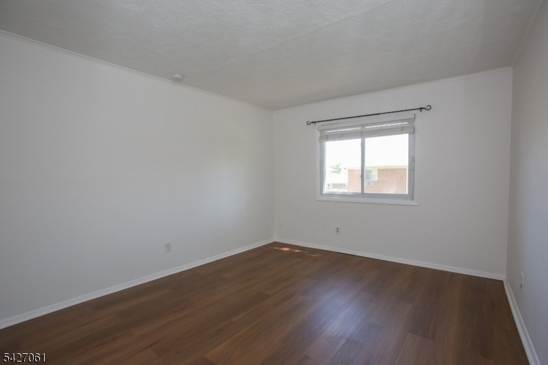 Cedar Brook - Residential