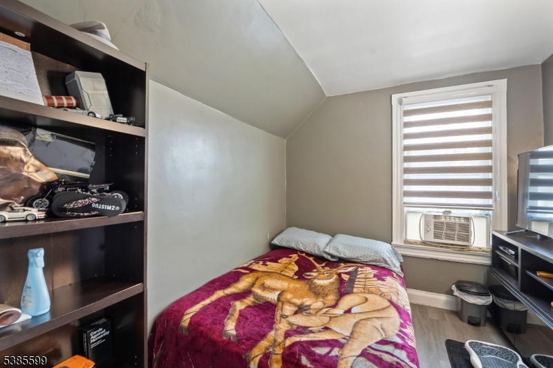 Lakeview - Residential