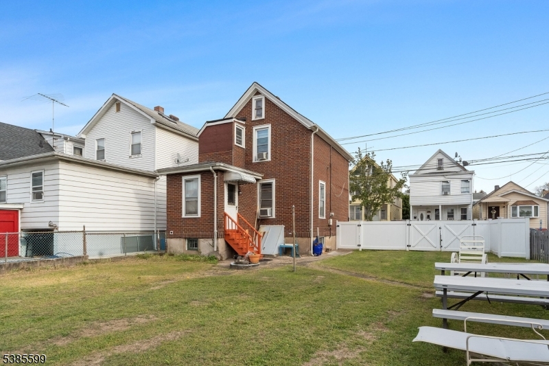 Lakeview - Residential