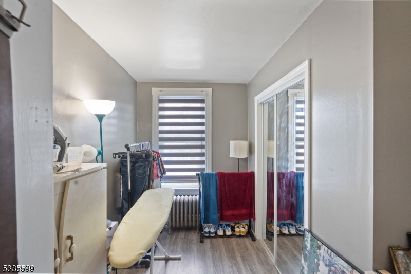 Lakeview - Residential