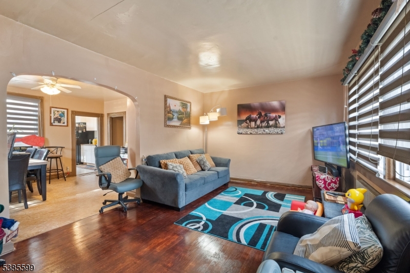 Lakeview - Residential