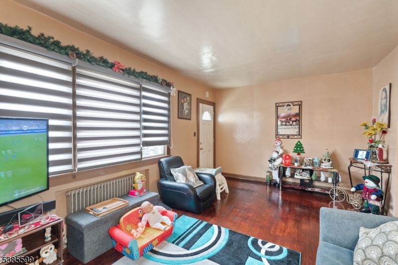 Lakeview - Residential