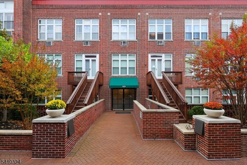 Trinity Gardens - Residential Lease