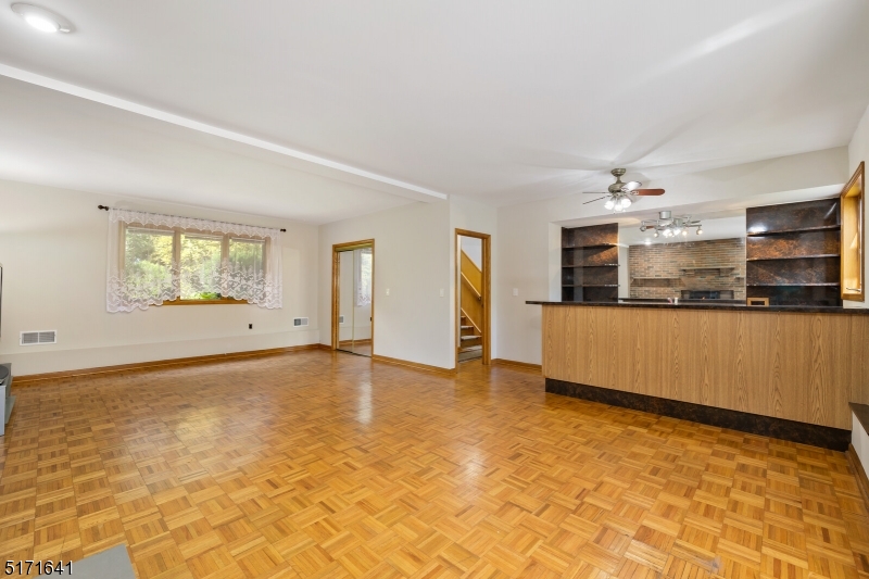 Oak Ridge - Residential