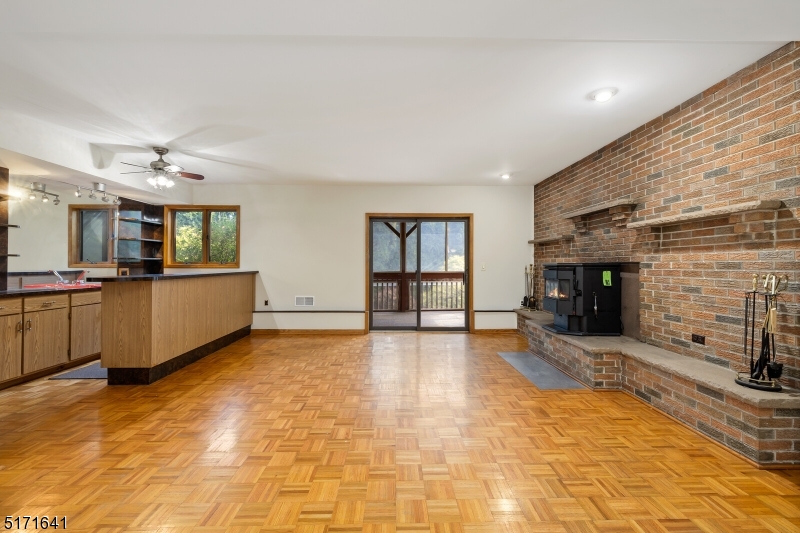 Oak Ridge - Residential