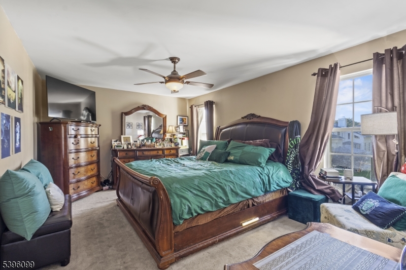 Cedar Ridge - Residential