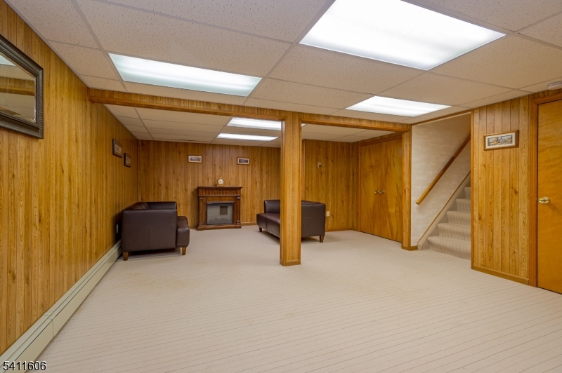 Log Cabin Estates - Residential