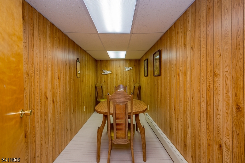 Log Cabin Estates - Residential