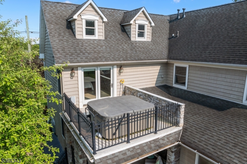 near Country Classics - Residential