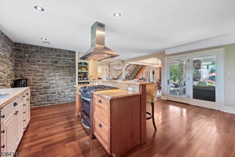 near Country Classics - Residential