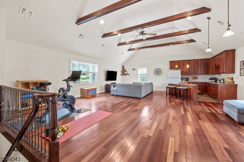 near Country Classics - Residential