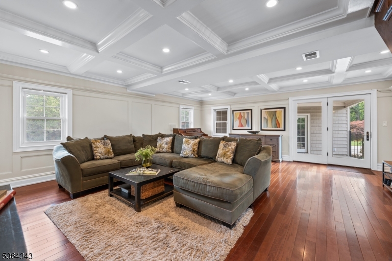 near Country Classics - Residential